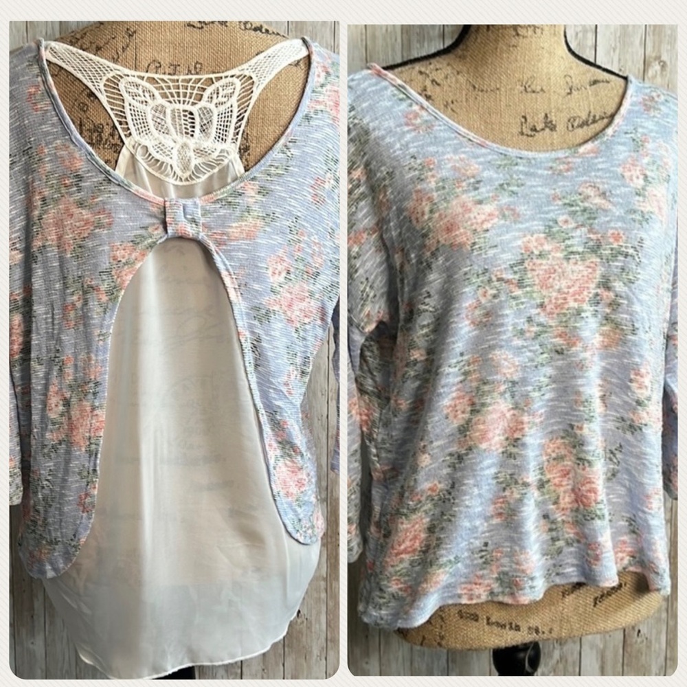 🐺No Boundaries Floral Sweater with Open Back